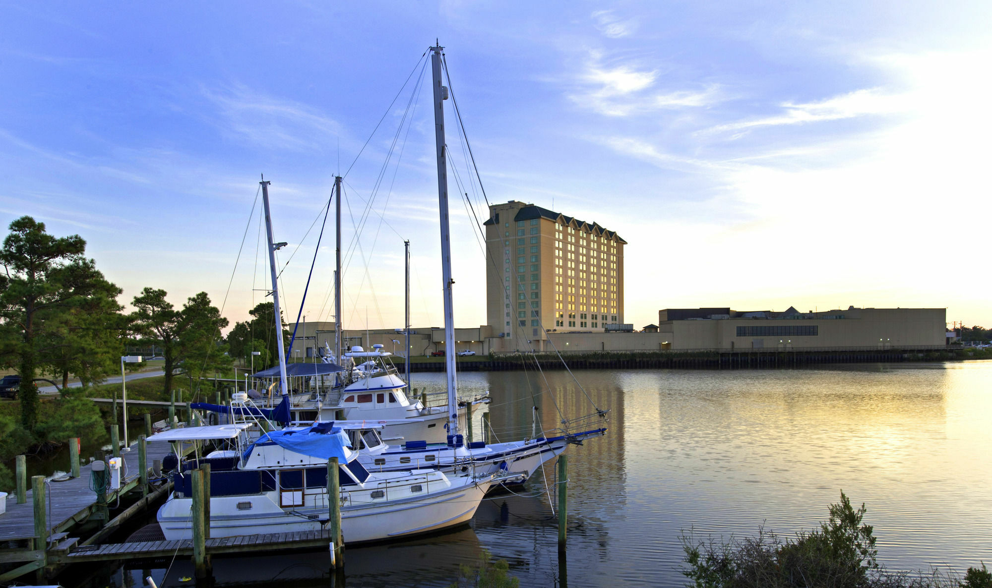 ฮอลลีวูด กาสิโน - เบย์ เซ็นต์ หลุยส์ Hotel Bay St. Louis ภายนอก รูปภาพ